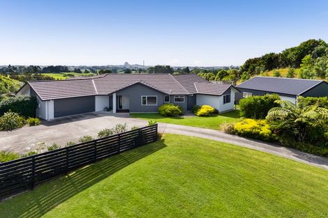 Photo of property in 590c Frankley Road, Hurworth, New Plymouth, 4371