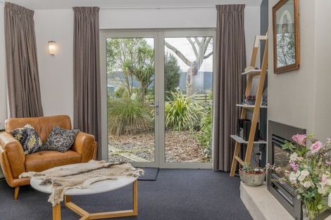 Photo of property in 43 Redwood Grove, Levin, 5571