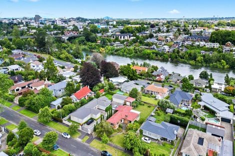 Photo of property in 17 Riverview Terrace, Fairfield, Hamilton, 3214