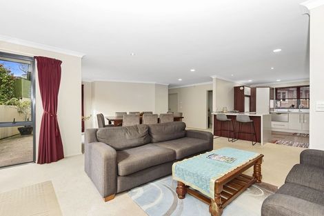 Photo of property in 18c Alison Street, Hamilton Lake, Hamilton, 3204