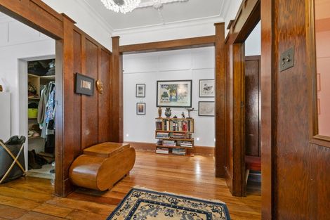 Photo of property in 33 Fitzroy Road, Fitzroy, New Plymouth, 4312