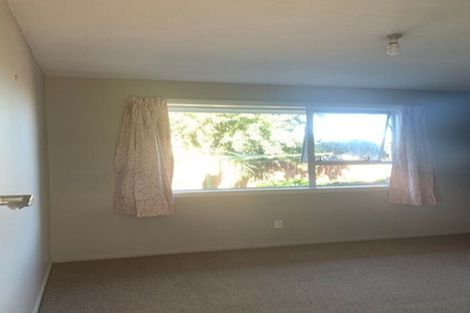 Photo of property in 6 Dunluce Place, Hornby, Christchurch, 8042