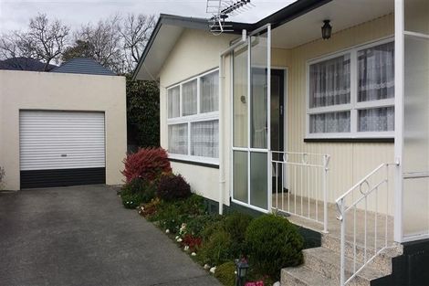 Photo of property in 2/5 Leicester Street, Stoke, Nelson, 7011