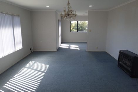 Photo of property in 35 Western Heights Drive, Western Heights, Hamilton, 3200