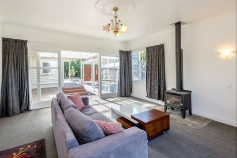 Photo of property in 65 Brandon Street, Featherston, 5710