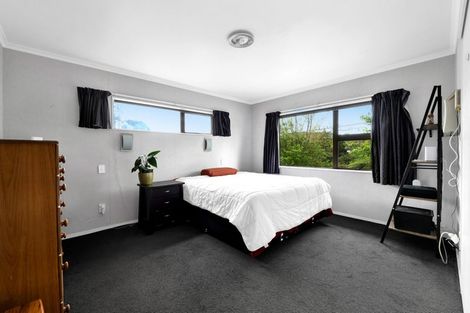 Photo of property in 10 Clawton Street, Westown, New Plymouth, 4310