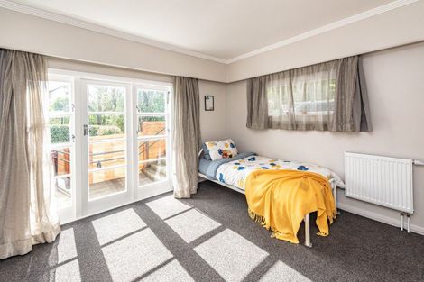 Photo of property in 16 Oakland Avenue, Saint Johns Hill, Whanganui, 4500