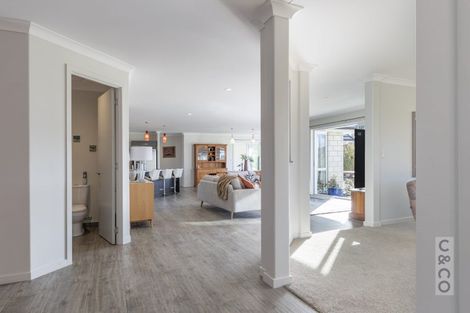 Photo of property in 1242 State Highway 16, Waimauku, 0883