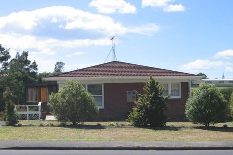 Photo of property in 2/64 Bentley Avenue, Glenfield, Auckland, 0629