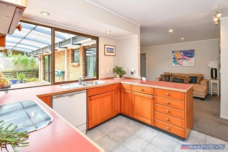 Photo of property in 4 Peretao Rise, The Gardens, Auckland, 2105