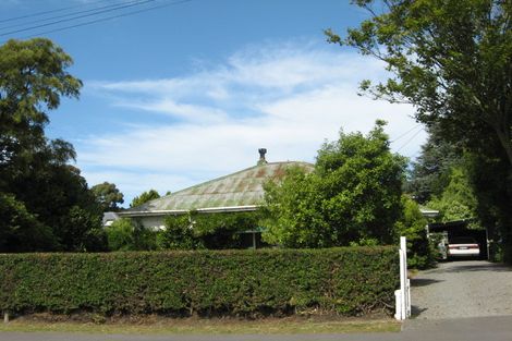Photo of property in 28 Jacksons Road, Merivale, Christchurch, 8014