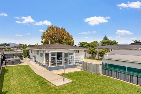 Photo of property in 21 Matipo Place, Edgecumbe, 3120
