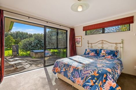 Photo of property in 53b Takapu Road, Manakau, Levin, 5573