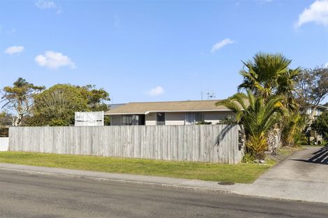 Photo of property in 200 Dickson Road, Papamoa Beach, Papamoa, 3118