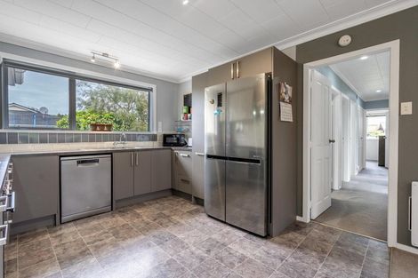 Photo of property in 114 Ruru Avenue, Otatara, Invercargill, 9879