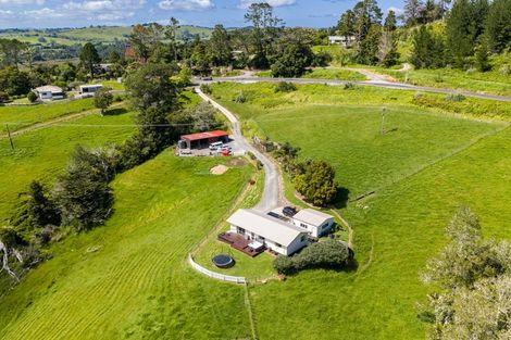 Photo of property in 1822 State Highway 12, Paparoa, 0571