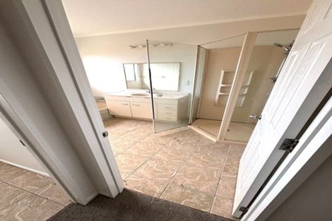 Photo of property in 14 Arrowsmith Drive, Clover Park, Auckland, 2019