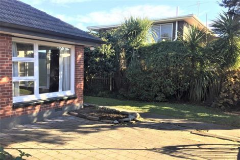Photo of property in 6 Wyatt Place, Russley, Christchurch, 8042
