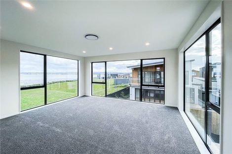 Photo of property in 5 Turbine Way, Hobsonville, Auckland, 0616