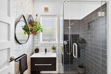 Photo of property in 17 Gallipoli Road, Onekawa, Napier, 4110