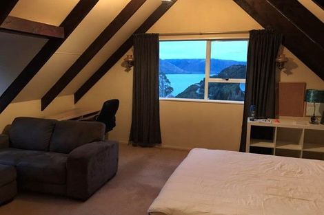 Photo of property in 15b Williams Street, Sunshine Bay, Queenstown, 9300