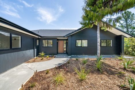 Photo of property in 45 Mount Marua Way, Timberlea, Upper Hutt, 5018