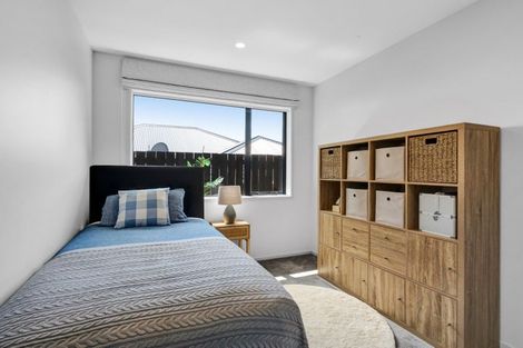 Photo of property in 3 Frederick Place, Whalers Gate, New Plymouth, 4310