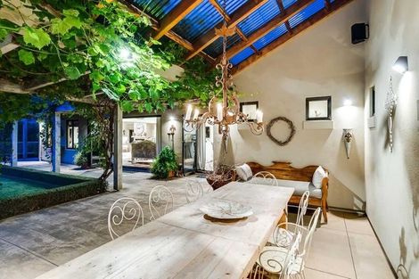 Photo of property in 99 Kent Terrace, Taradale, Napier, 4112