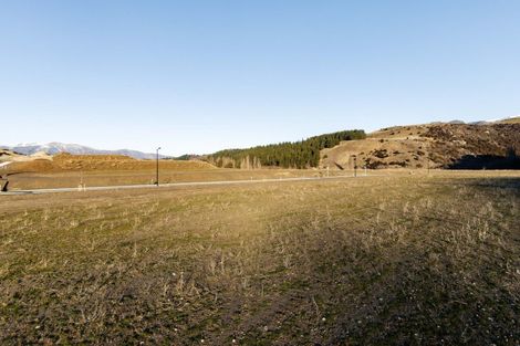 Photo of property in 10 Lake Mckay Drive, Luggate, 9382