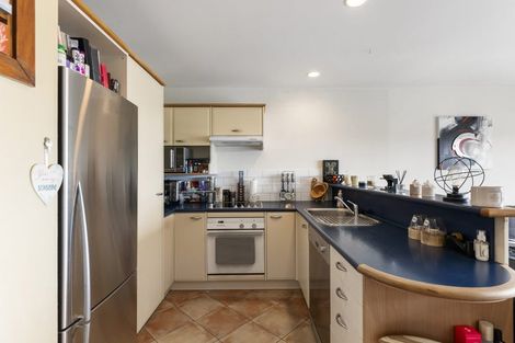 Photo of property in 13/5 Cook Street, Howick, Auckland, 2014