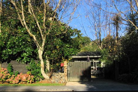Photo of property in 26 Fleetwood Grove, Waikanae, 5036