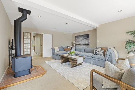 Photo of property in 18 Hine Street, New Plymouth, 4310