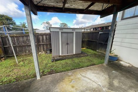 Photo of property in 15 Lyren Place, Half Moon Bay, Auckland, 2012