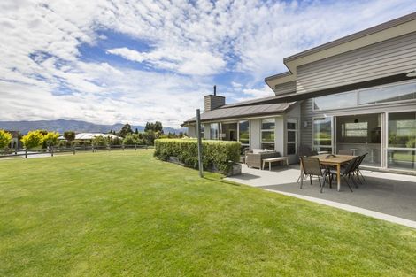 Photo of property in 26 Hardie Place, Albert Town, Wanaka, 9305