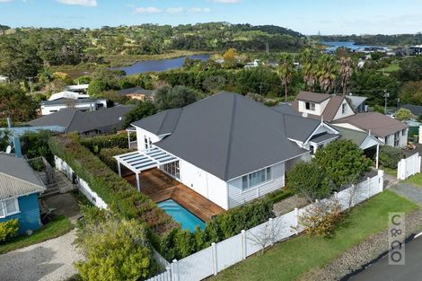 Photo of property in 25 George Street, Riverhead, 0820