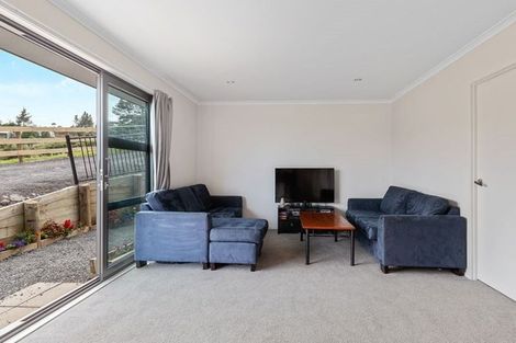 Photo of property in 51 Caton Road, Waitakere, Henderson, 0782