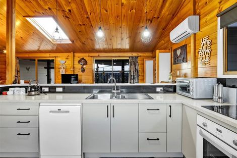 Photo of property in 3 Kowhai Street, Hawera, 4610