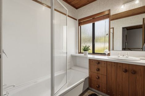 Photo of property in 125 Waitaha Road, Welcome Bay, Tauranga, 3112