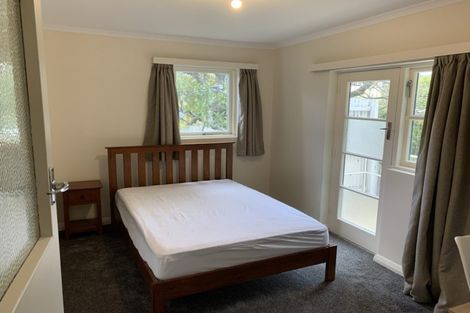Photo of property in 35 Heriot Row, Dunedin Central, Dunedin, 9016