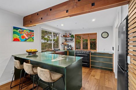 Photo of property in 2 Evergreen Place, Sunshine Bay, Queenstown, 9300