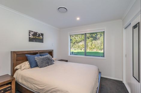 Photo of property in 63 Ohau Gravels Way, Ohau, Levin, 5570