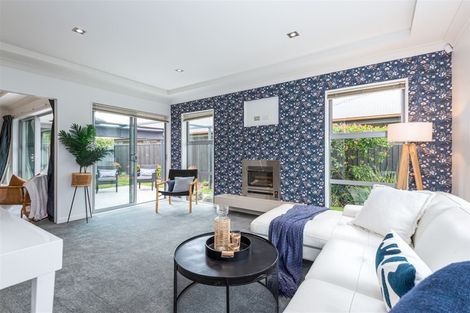 Photo of property in 28 Holbrook Way, Westmorland, Christchurch, 8025