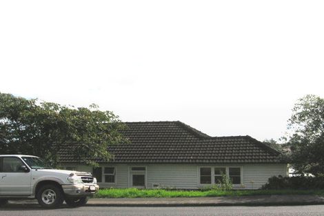 Photo of property in 1/132 Edmonton Road, Te Atatu South, Auckland, 0610