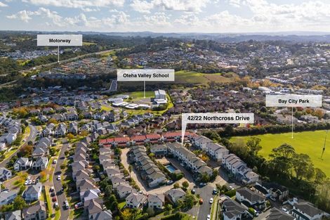 Photo of property in 42/22 Northcross Drive, Oteha, Auckland, 0632