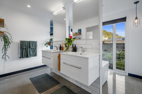 Photo of property in 227 Lakes Boulevard, Pyes Pa, Tauranga, 3112