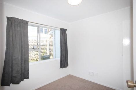 Photo of property in 2/3 Camden Road, Sandringham, Auckland, 1025