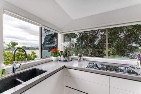 Photo of property in 191a Sandspit Road, Shelly Park, Auckland, 2014