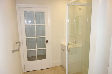 Photo of property in 6 Weston Road, St Albans, Christchurch, 8052