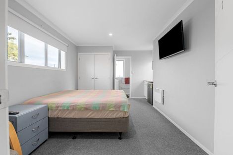 Photo of property in 11b Knighton Road, Hillcrest, Hamilton, 3216