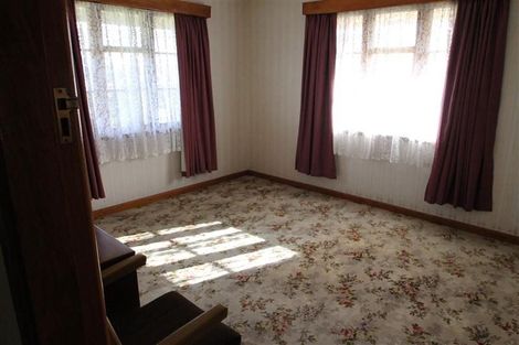 Photo of property in 264 Great North Road, Henderson, Auckland, 0612